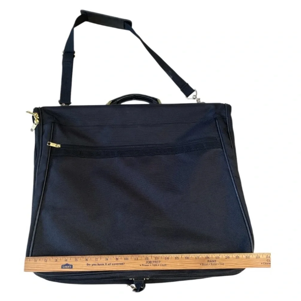 Vintage Samsonite‎ Acclaim Garment Bag Black Zip Strap, No wheels